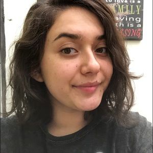 Meet your Posher, Aurora